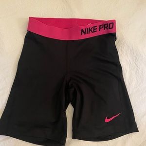 Black Nike pros